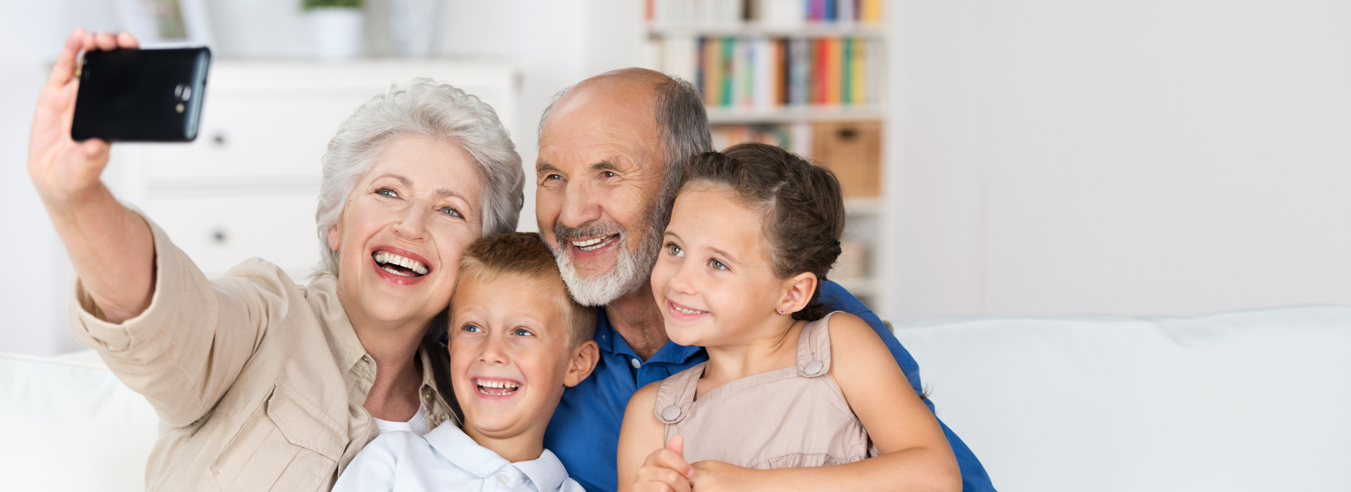 Association <br>des grands-parents <br>du Québec